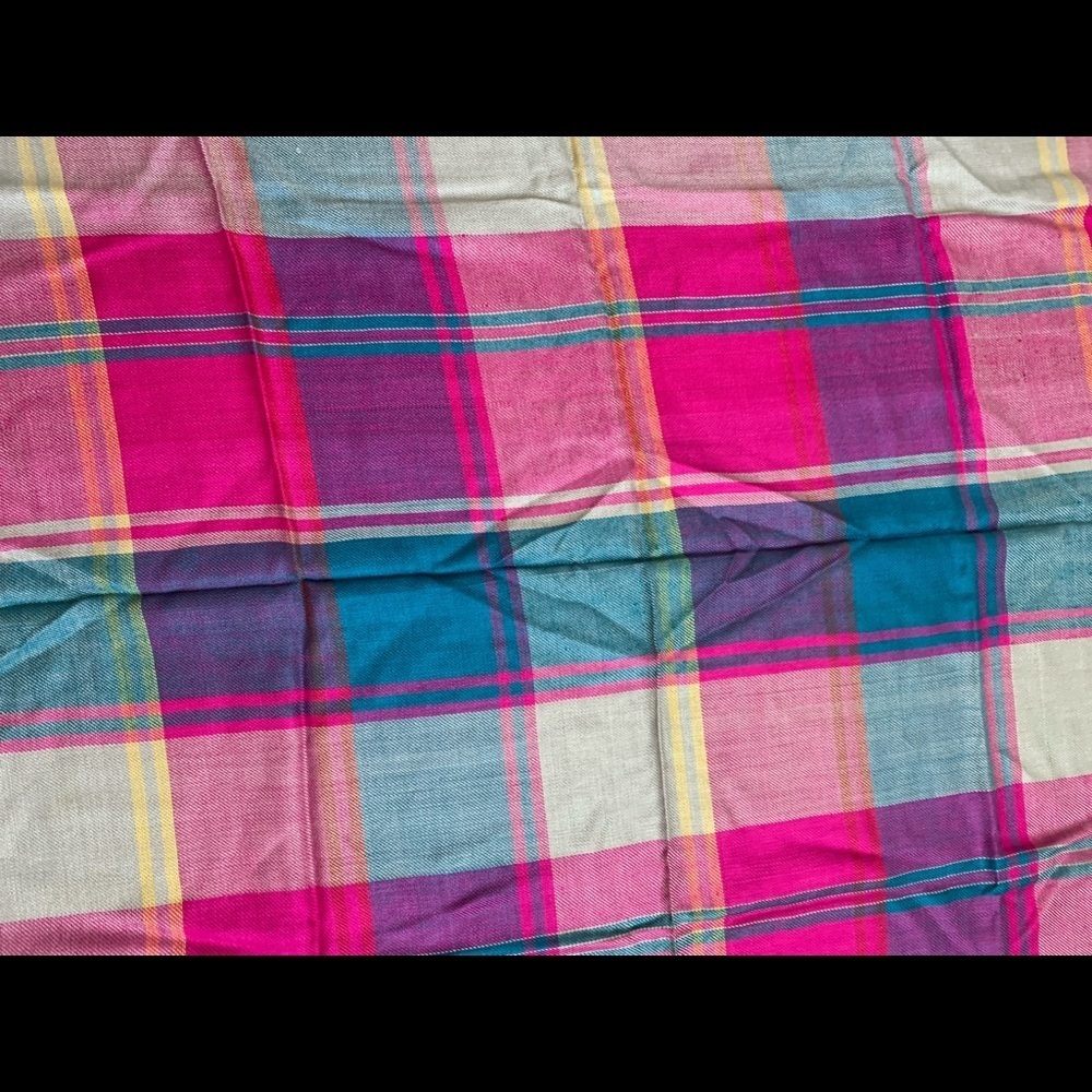 Scarf - Picture 2 of 5
